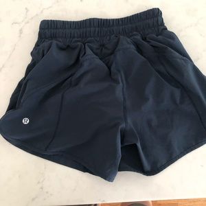 Lululemon size 4 running shorts